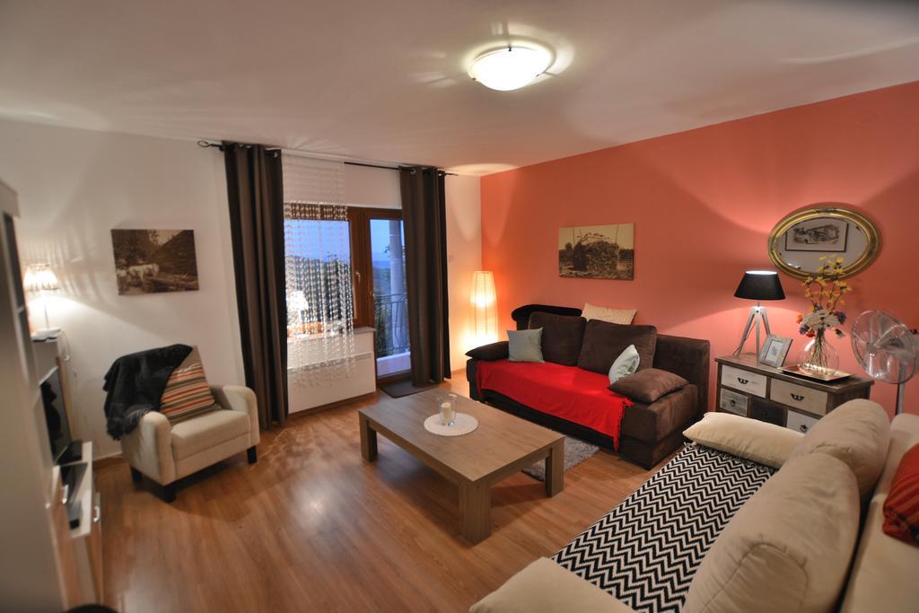 Apartment Nona Ancka Марезиге Экстерьер фото